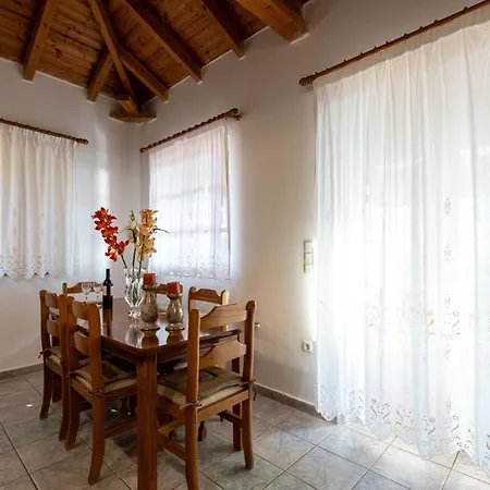 Apartament Theasea *